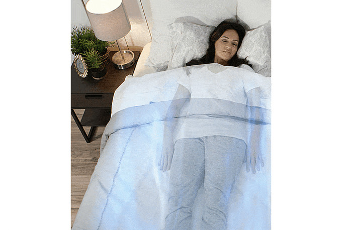 Your own bedding is used to capture and circulate the air. Or pair the BedJet with our optional Cloud Sheet for the very best air distribution and comfort.